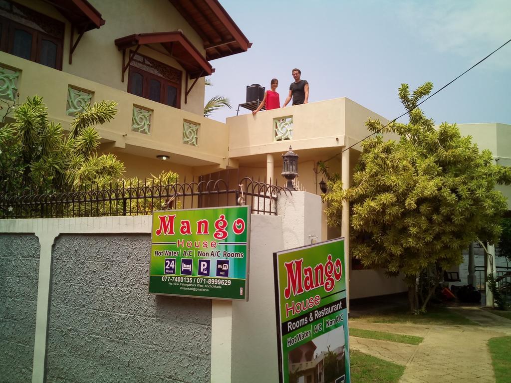 Hotel Yoho Mango House Negombo Zewnętrze zdjęcie